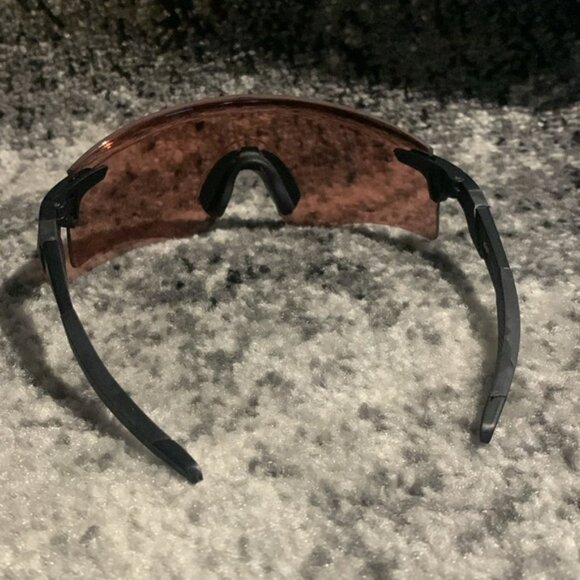 Oakley Encoder Violet Prizm Lenses w/ Matte Black Frame Men’s Sunglasses - Picture 3 of 3